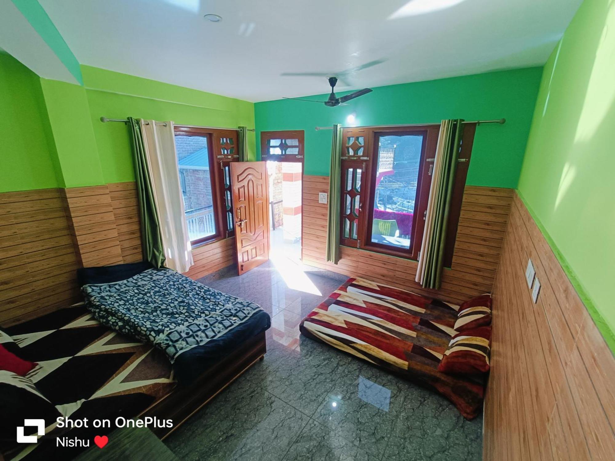 Chojh Inn Guest House Kasol Dış mekan fotoğraf
