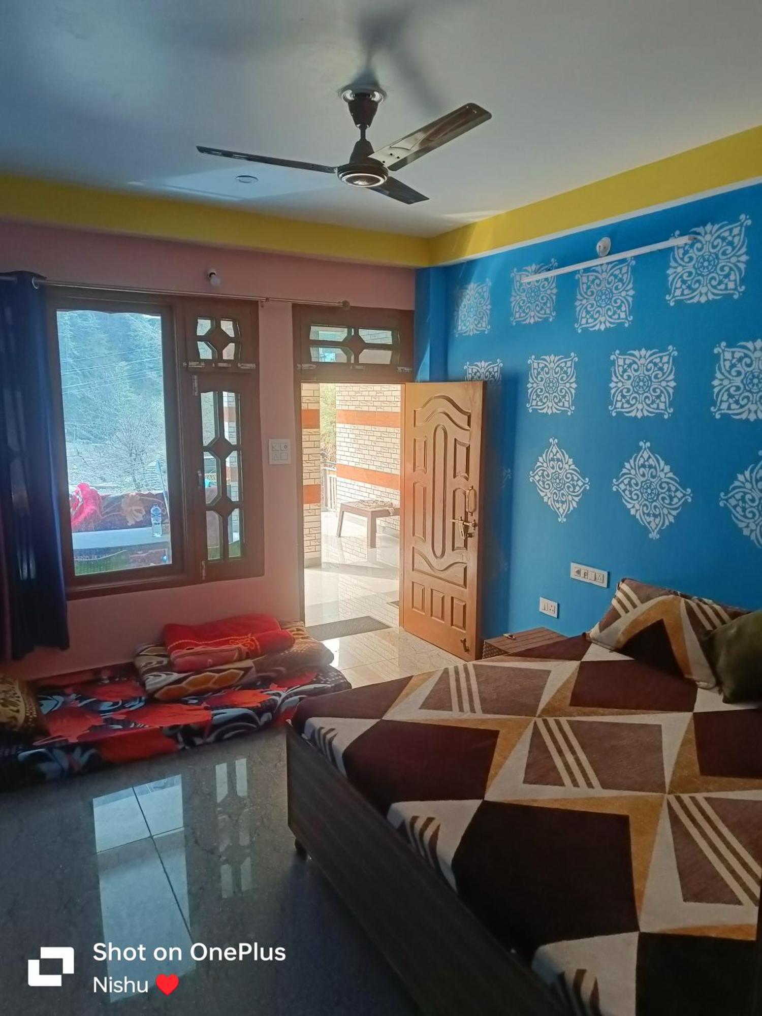 Chojh Inn Guest House Kasol Oda fotoğraf