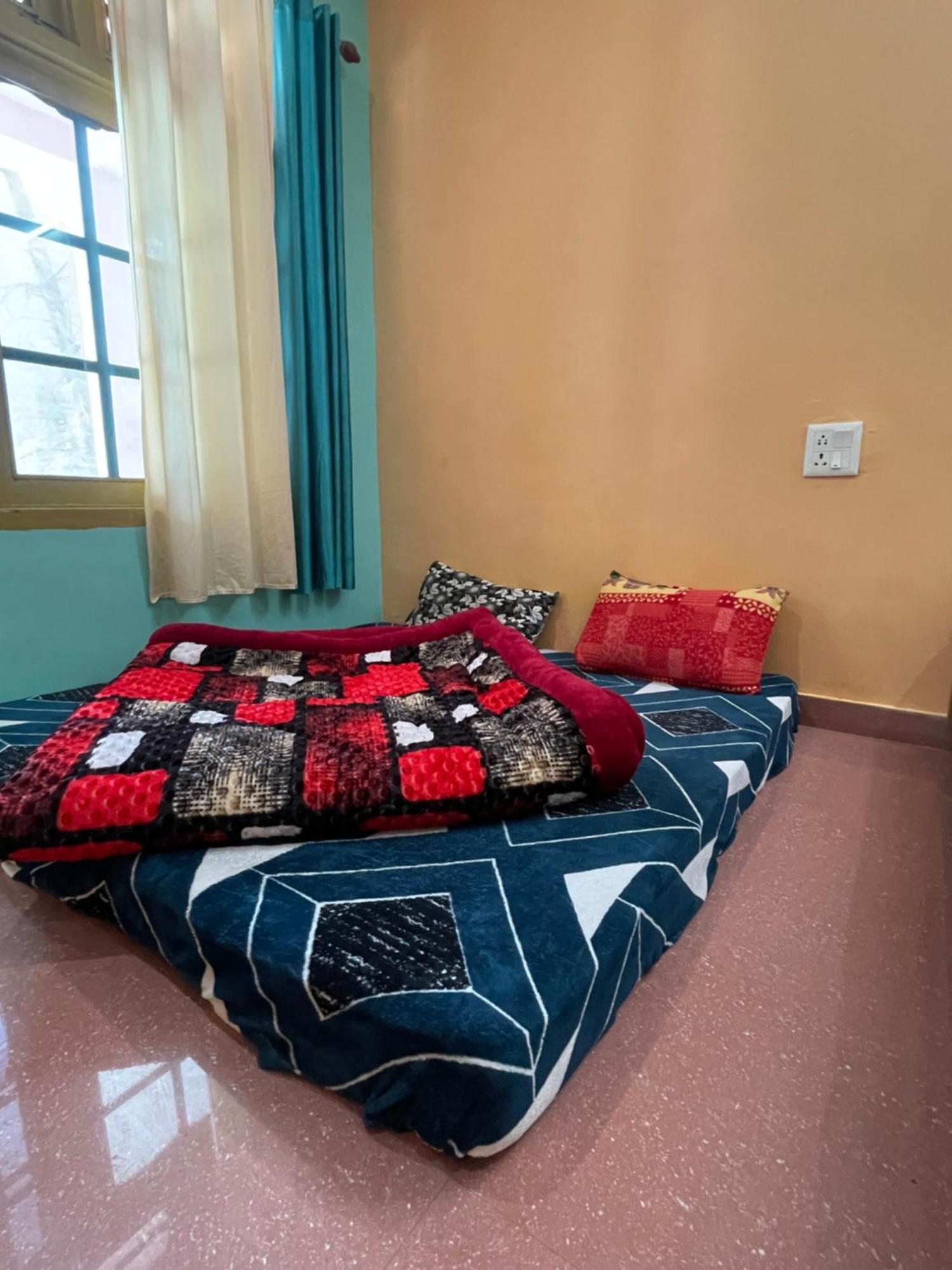 Chojh Inn Guest House Kasol Dış mekan fotoğraf